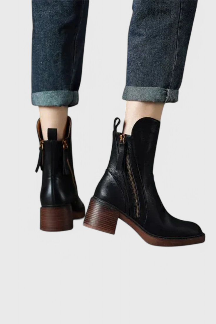 Irina Bottines au Style Polyvalent