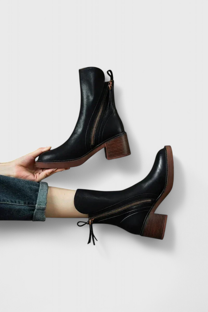 Irina Bottines au Style Polyvalent
