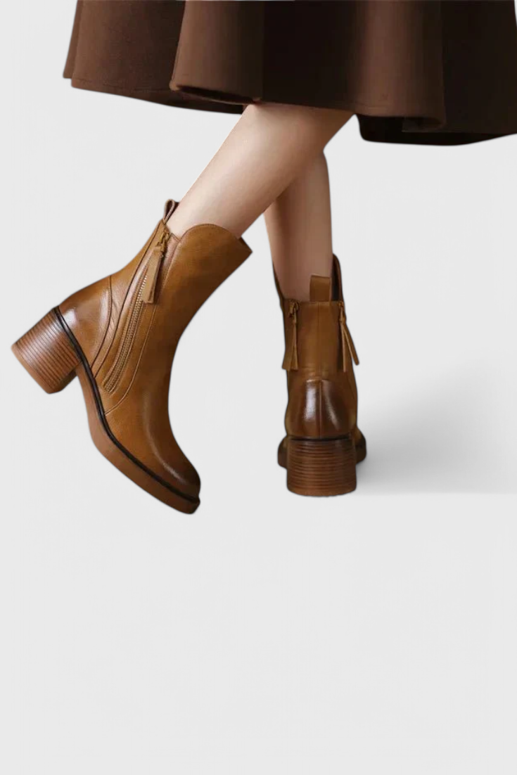 Irina Bottines au Style Polyvalent