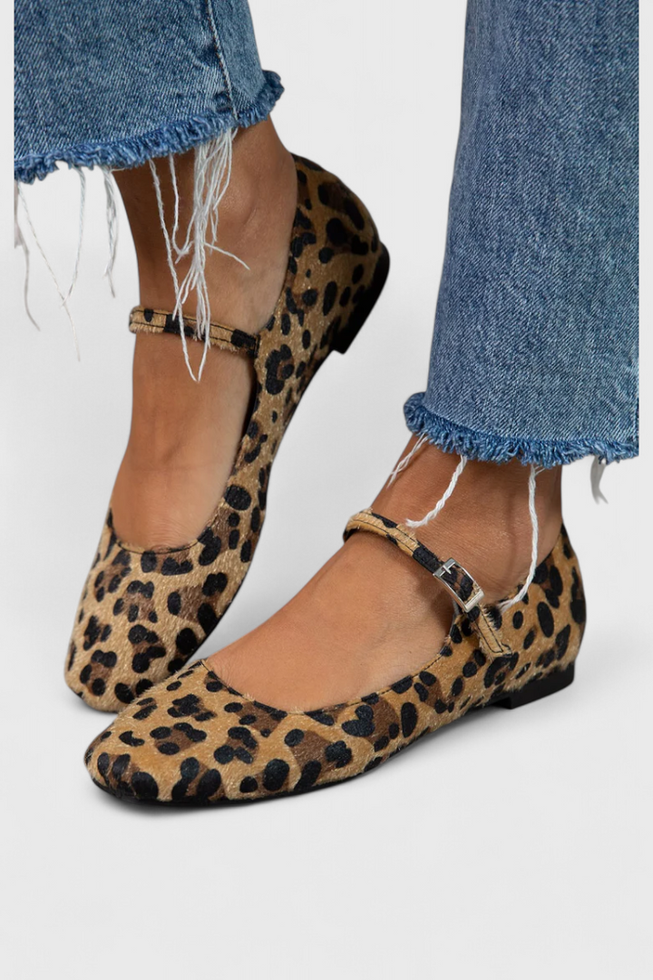 Ballerines Aranza avec Velcro et Talon Ajustable pour Usage Quotidien
