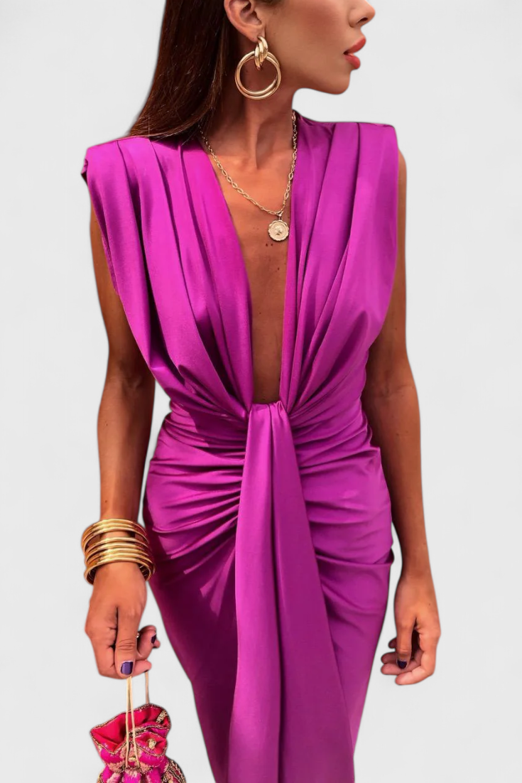 Robe Midi Froncée Lakisha avec Décolleté Profond