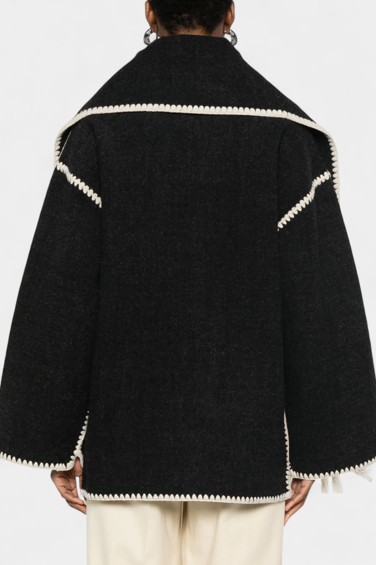 Manteau Pauline avec Écharpe à Franges Intégrée