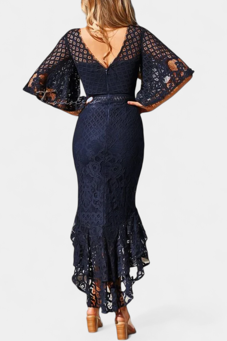Veronika Robe Midi en Dentelle avec Décolleté en Cœur
