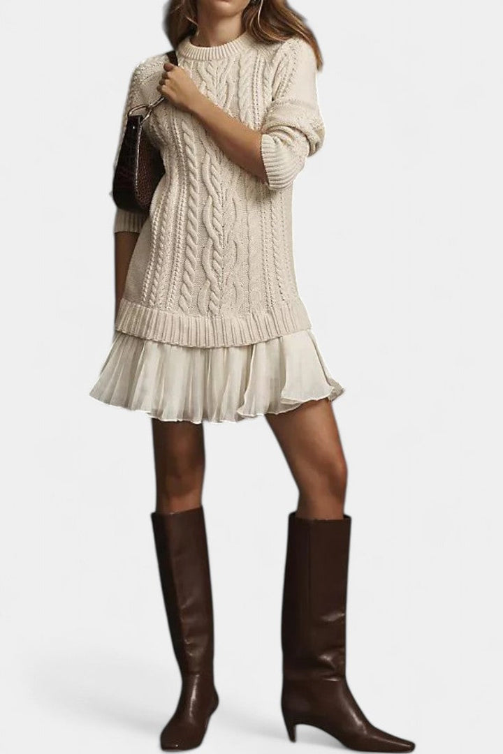 Daina Robe Mini en Tricot avec Forme Tordue
