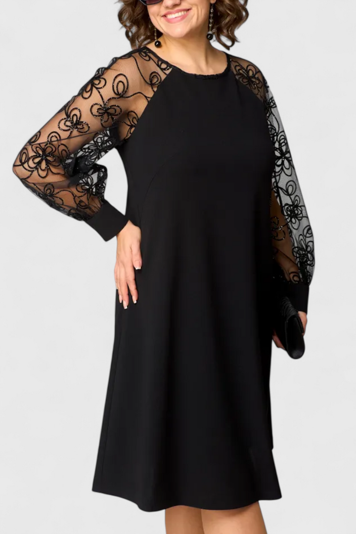 Robe en Dentelle Bellezza avec Manches Longues et Col Rond