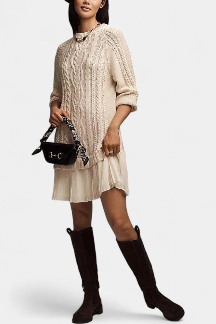 Daina Robe Mini en Tricot avec Forme Tordue