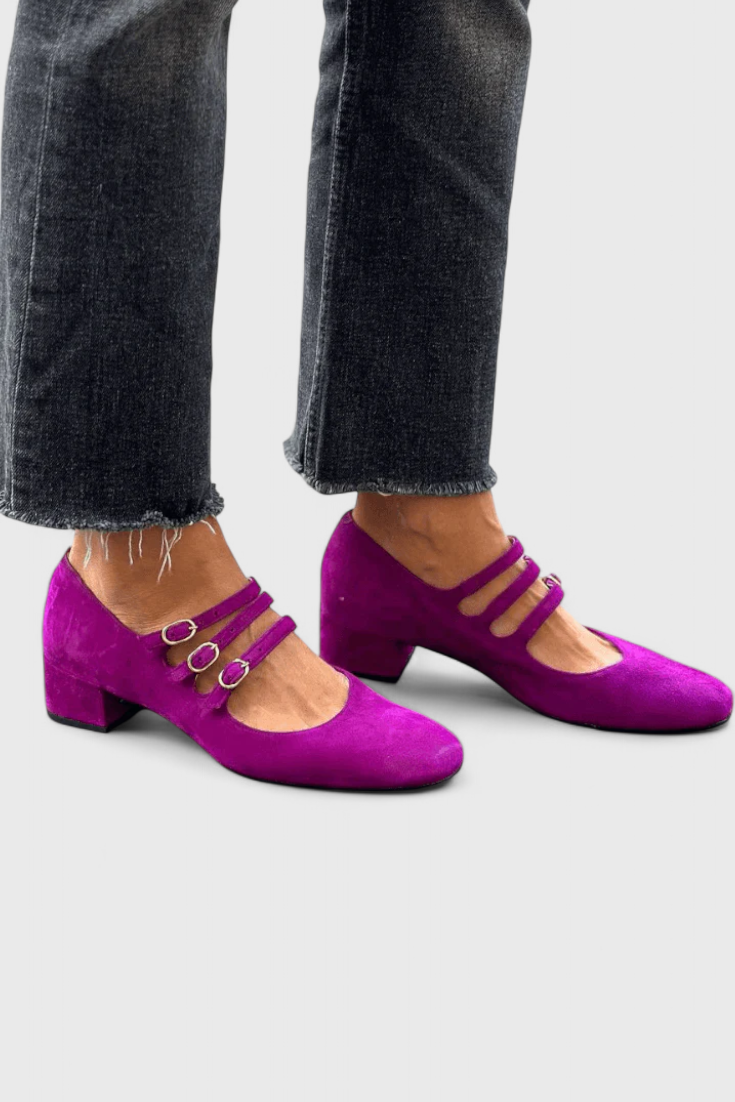 Evdokia Talons avec Multiples Ceintures et Bout Carré