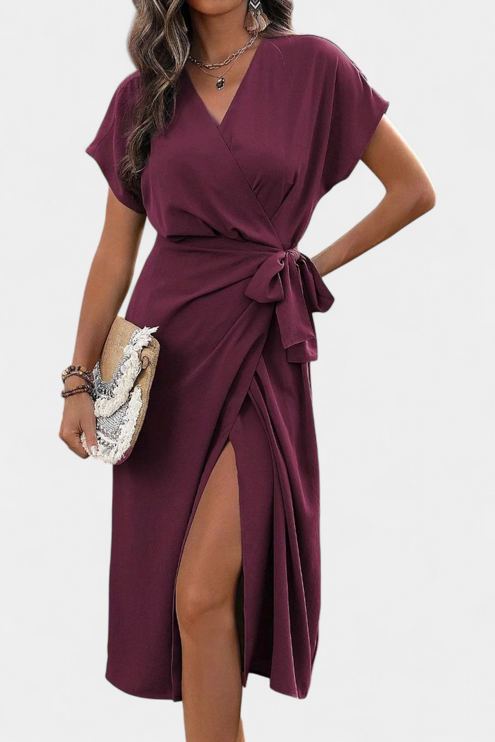 Robe Croisée Begoña avec Ceinture et Fente Subtile