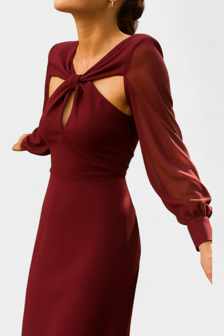 Robe Midi Julissa Bordeaux avec Détail Noué et Dos Ouvert