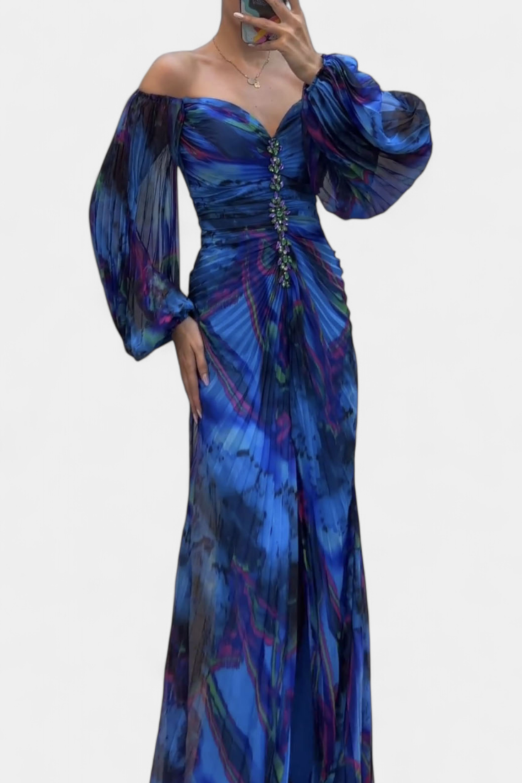 Robe Maxi Plissée Quintessa avec Manches Longues et Imprimé Vibrant