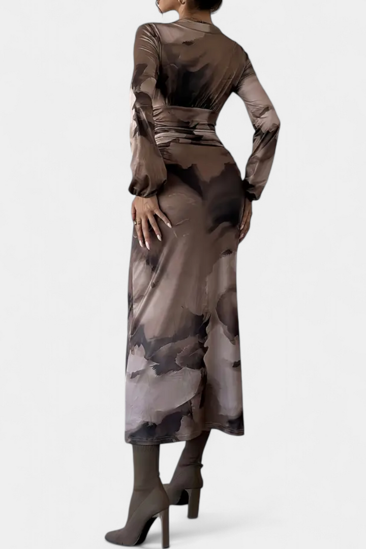 Ashlyn Robe Longue avec Imprimé Dégradé et Col en V
