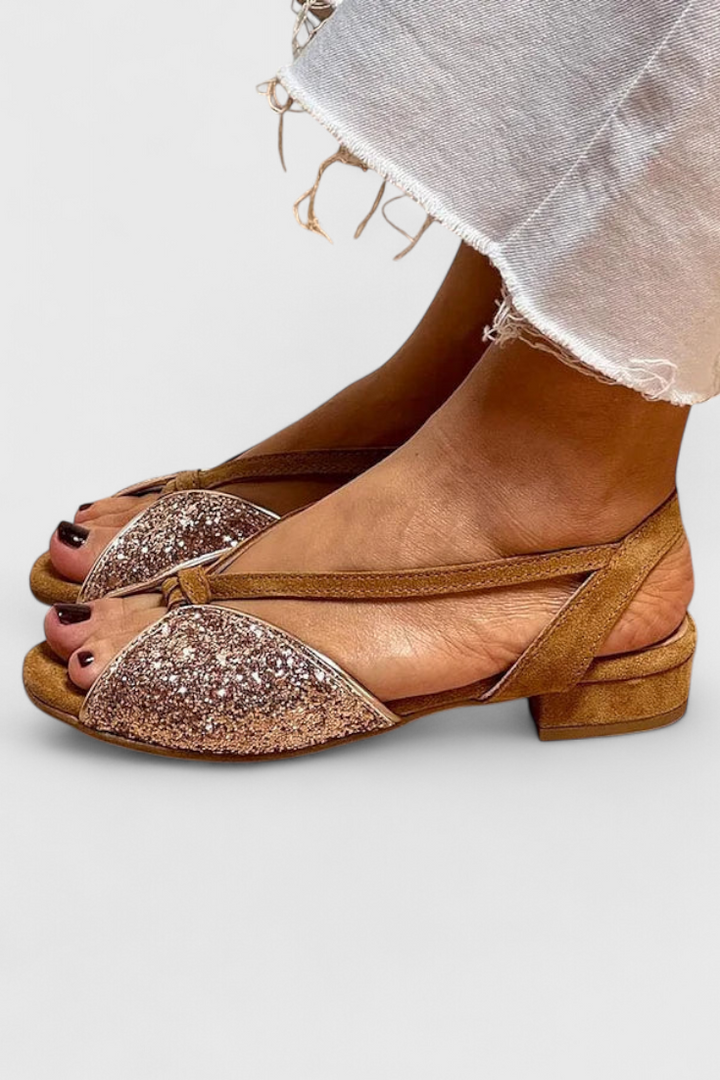 Sandales Dobrava Sofia Peep-Toe avec Détails Brillants et Talon Bas en Bloc