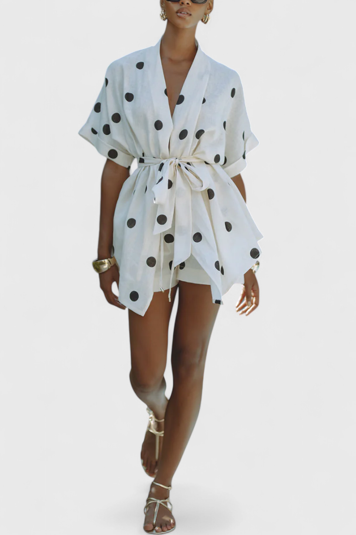 Ensemble Kimono Avila avec Nœud et Shorts à Pois