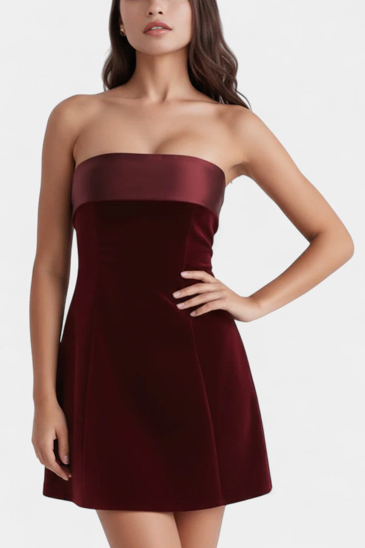 Sariya Robe Mini en Velours avec Ourlet