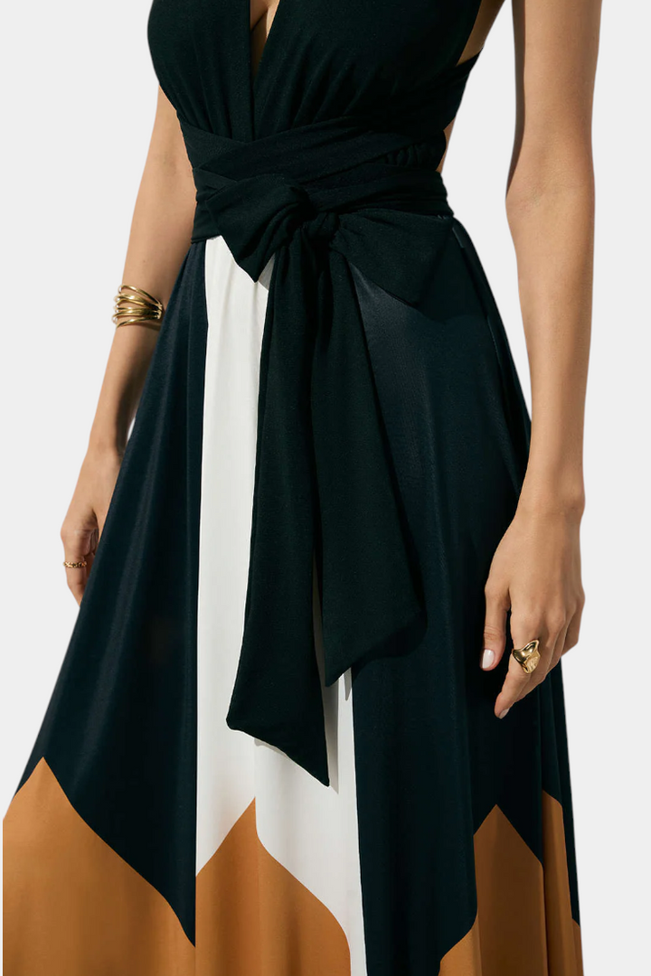 Robe Longue Polymorphe Nava avec Dos Nu et Silhouette Polyvalente