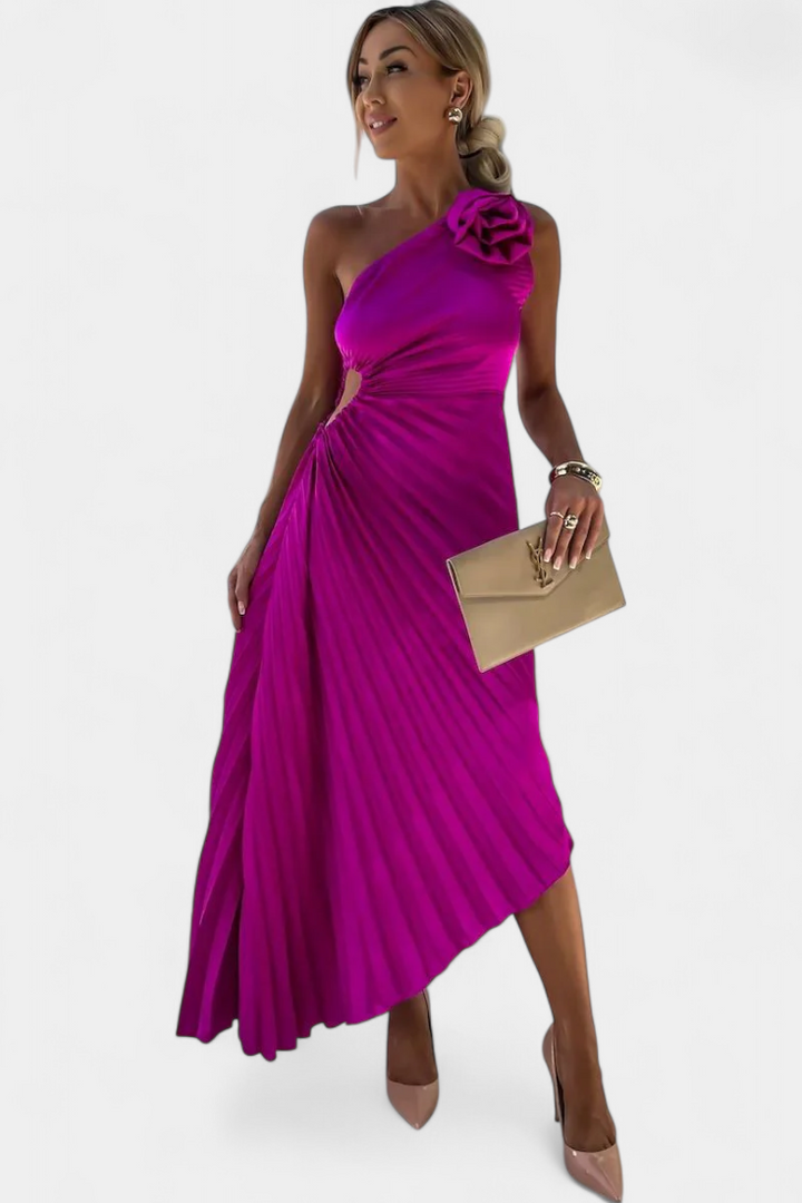 Robe de Cocktail Asymétrique Leire avec Application Florale et Jupe Plissée