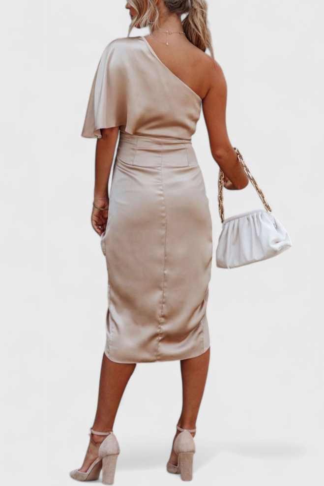 Robe Fluide Anais avec Silhouette Élégante et Intemporelle