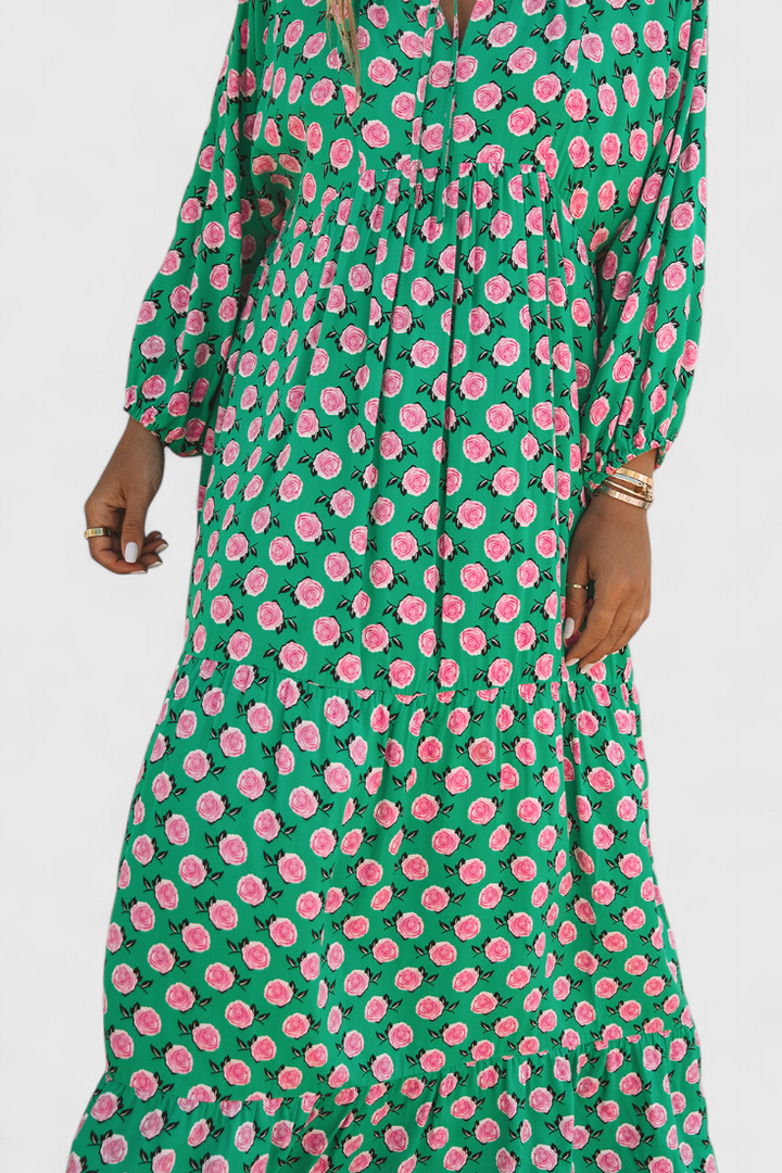 Robe Aroa Boho avec Imprimé Artistique et Silhouette Fluide