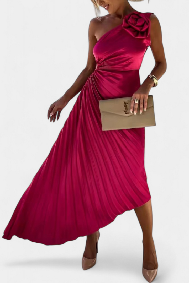 Robe de Cocktail Asymétrique Leire avec Application Florale et Jupe Plissée