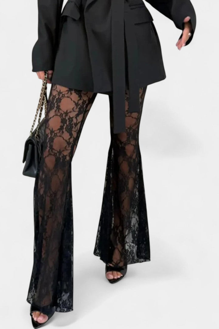 Demelza Ensemble de Blazer Oversized et Pantalons avec Dentelle Florale