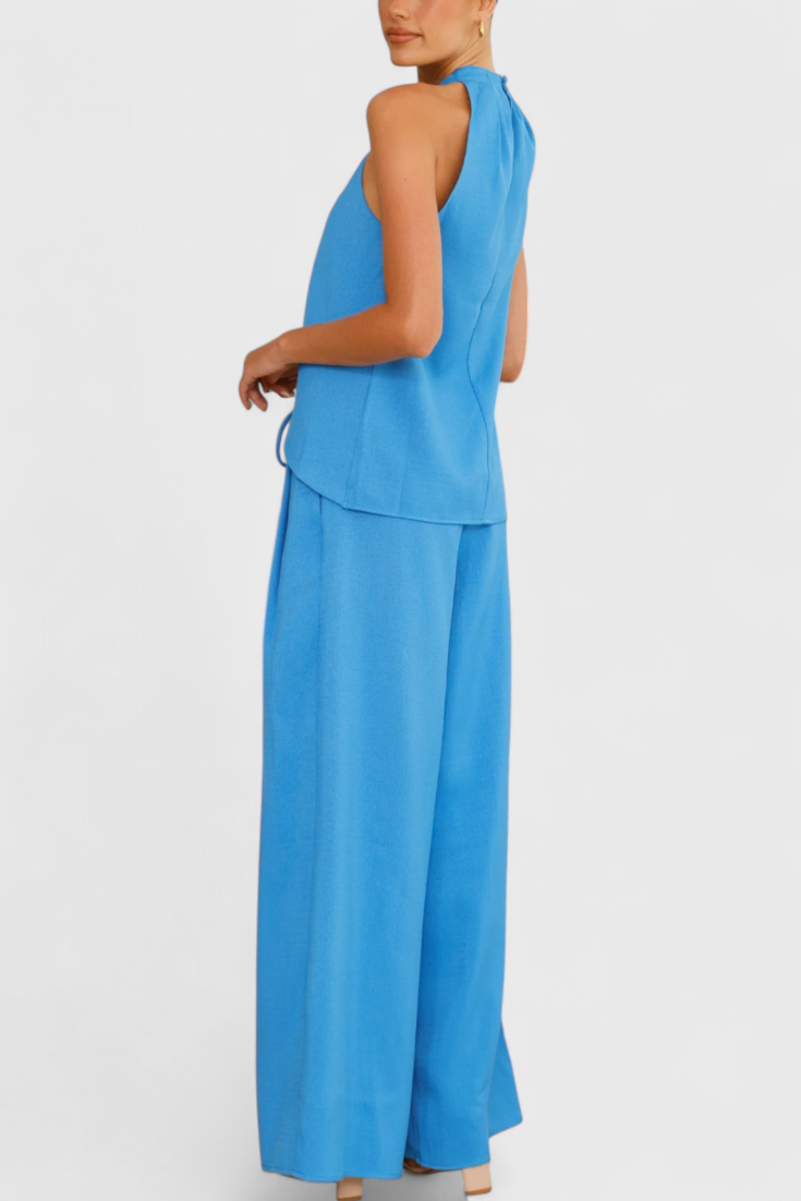 Ensemble Bernadina en Lin avec Top à Ouverture Frontale et Pantalon à Jambes Amples