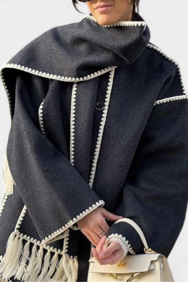 Manteau Pauline avec Écharpe à Franges Intégrée