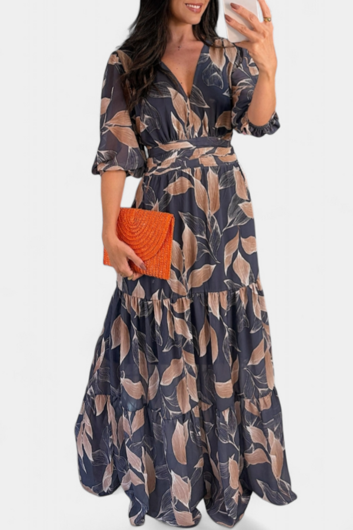 Robe Longue Aísha Fleurie avec Coupe Fluide et Motif de Feuilles