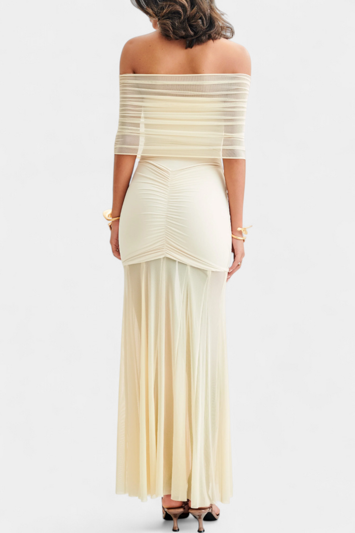 Robe Maxi Alodia à Épaules avec Cape en Maille