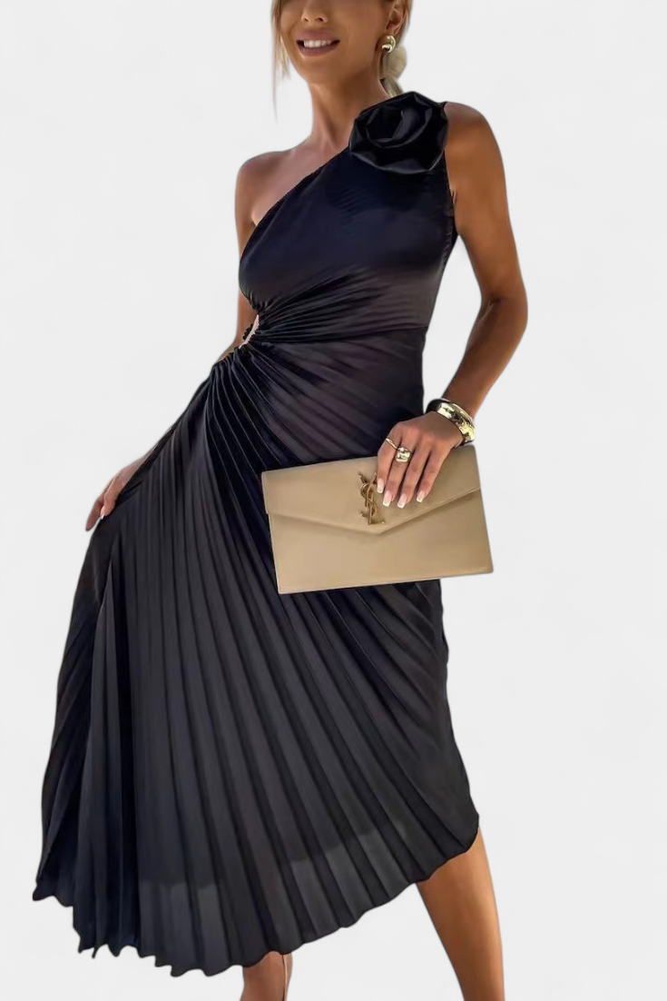 Robe de Cocktail Asymétrique Leire avec Application Florale et Jupe Plissée