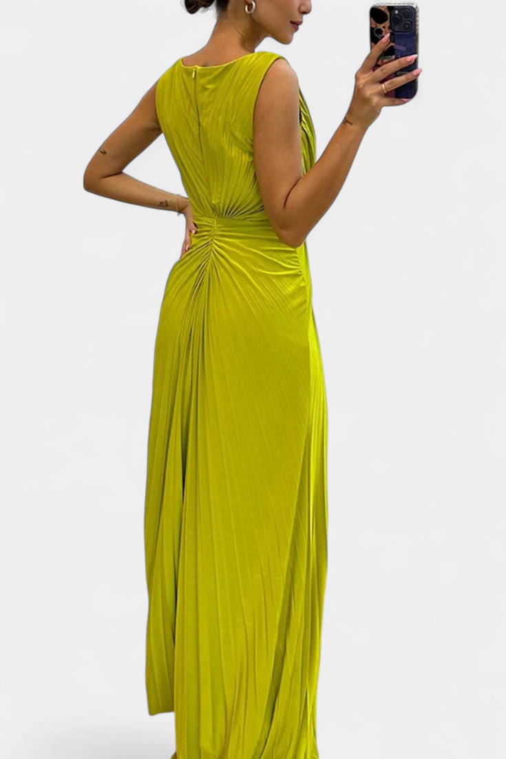 Robe Maxi Plissée Shiloh avec Fente Latérale et Décolleté Croisé