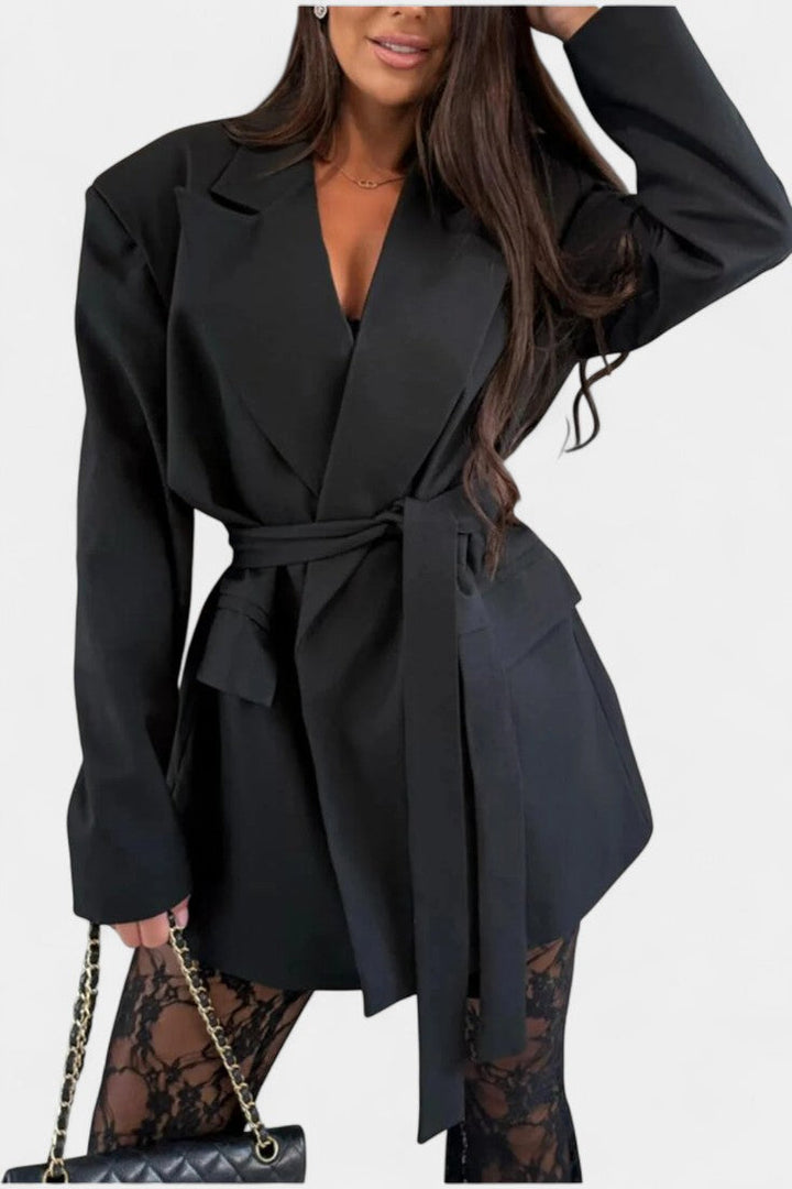 Demelza Ensemble de Blazer Oversized et Pantalons avec Dentelle Florale