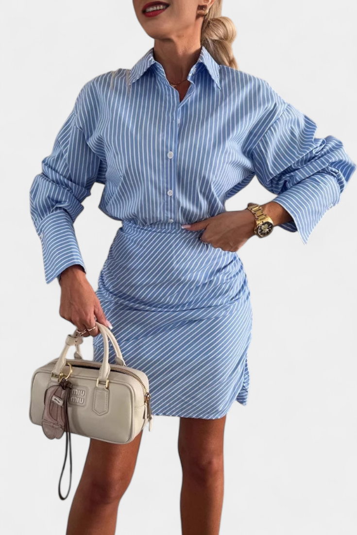 Cynthia Robe Chemise Mini à Rayures avec Plis et Boutons