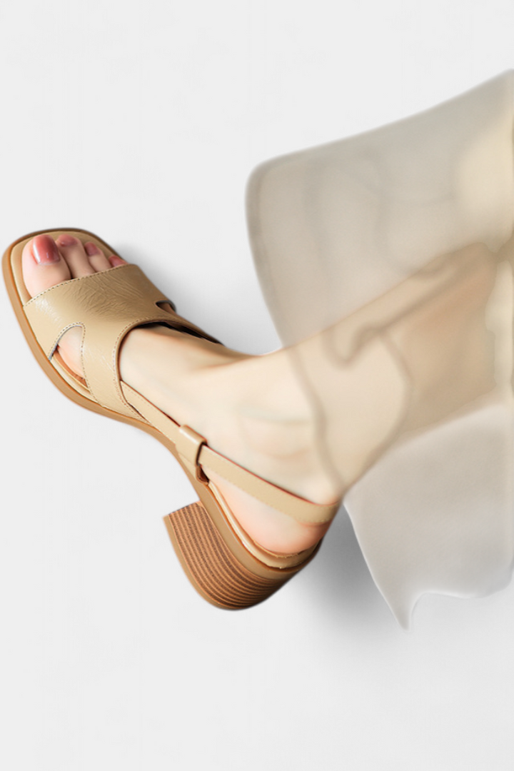 Sandales Retro Milie à Bout Carré et Talon Confortable