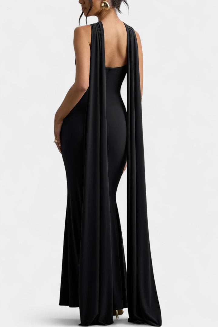 Robe Maxi Faffienia avec Décolleté Halter et Découpe en Forme de Clé