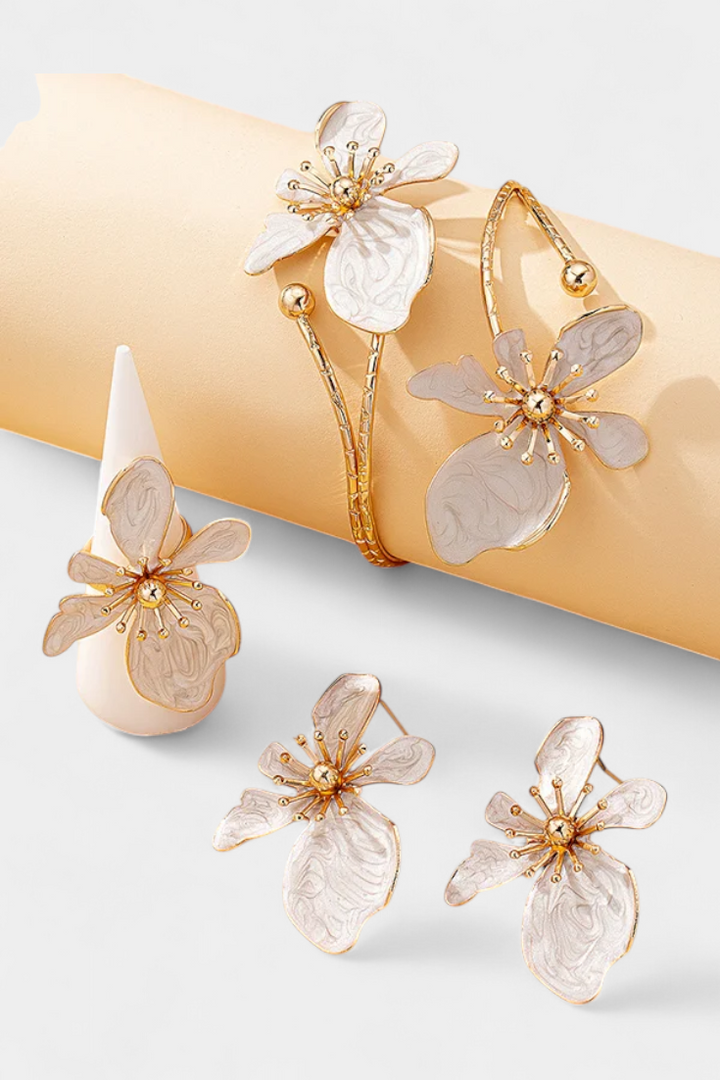 Ensemble d'Accessoires Floraux : Bracelet + Boucles d'oreilles + Bagues