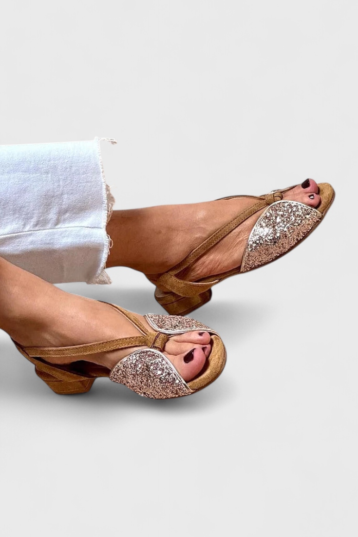 Sandales Dobrava Sofia Peep-Toe avec Détails Brillants et Talon Bas en Bloc