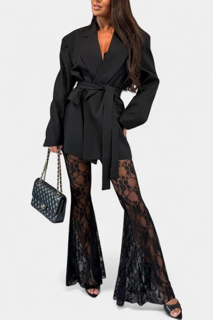 Demelza Ensemble de Blazer Oversized et Pantalons avec Dentelle Florale