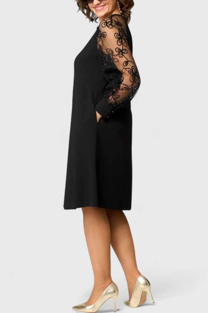 Robe en Dentelle Bellezza avec Manches Longues et Col Rond