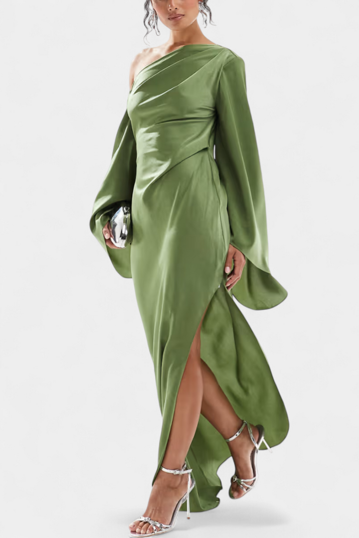 Robe Maxi Asymétrique Keisha à Épaule Unique avec Taille Sculptée