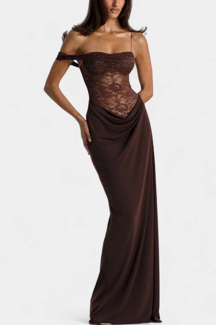 Robe Maxi Asymétrique en Dentelle Castanza