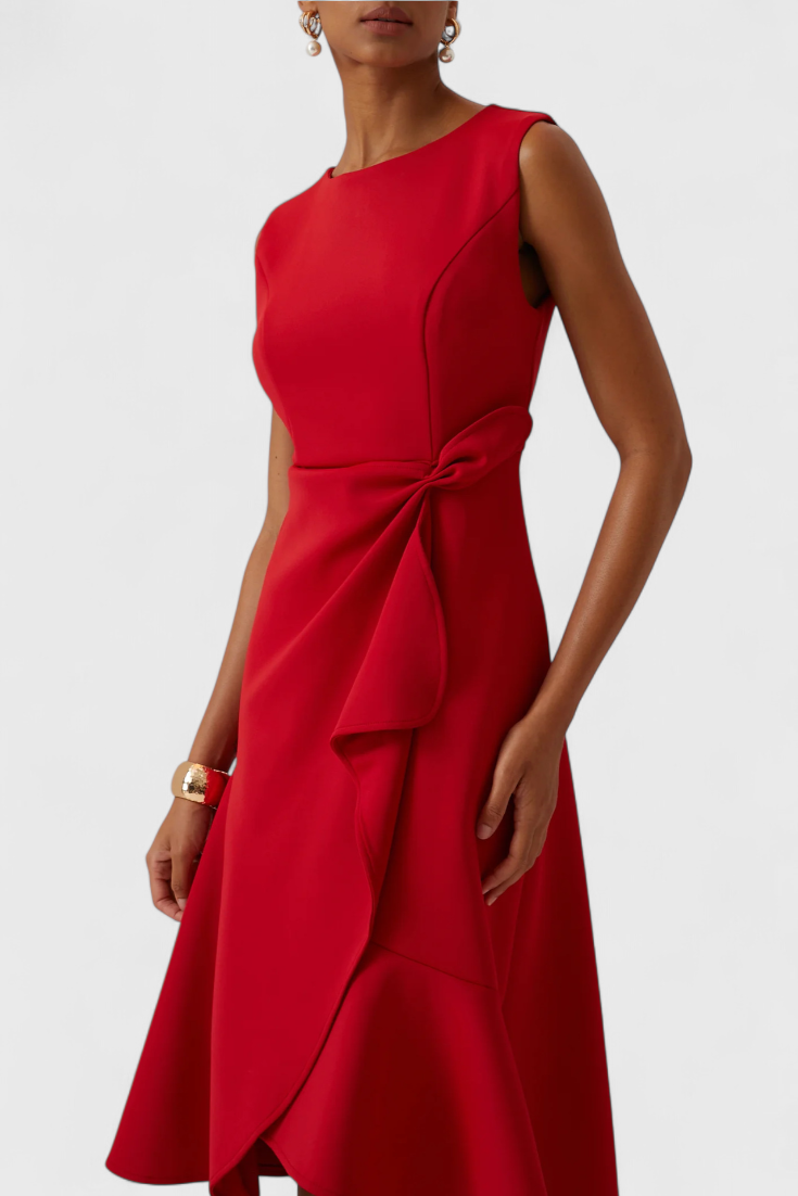 Robe Midi Asymétrique Claudia avec Drapé Élégant