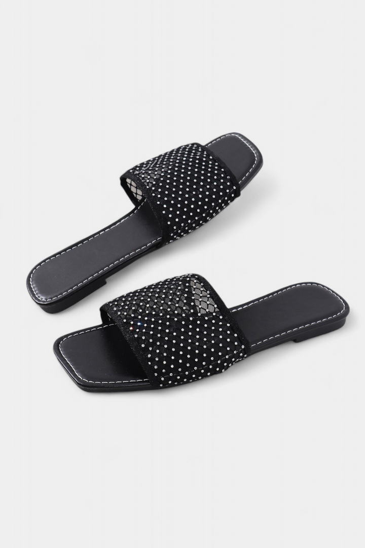 Sandales Plates Iva en Maille Brillante avec Bout Carré
