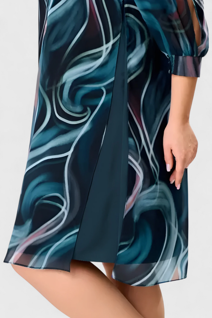 Robe Almira en Chiffon avec Imprimé Océan Tourbillon et Coupe Fluide