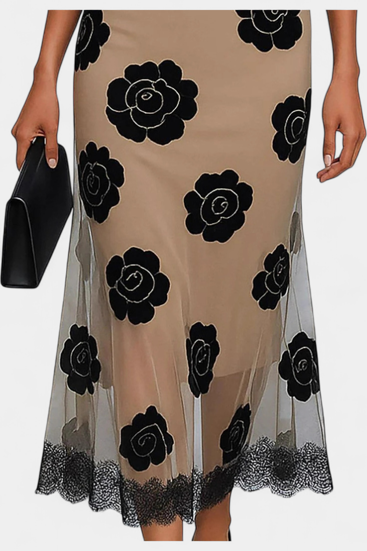 Robe Midi Halsey Élégance Contrastée