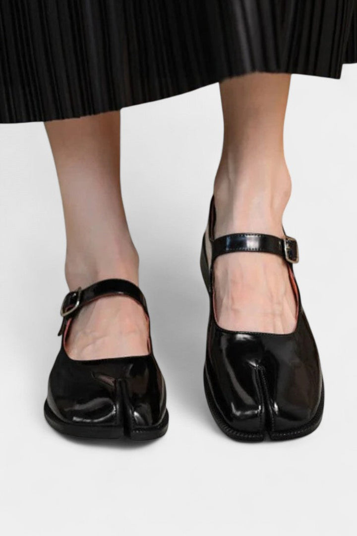 Martha Mary Janes en Cuir avec Bout Fendu