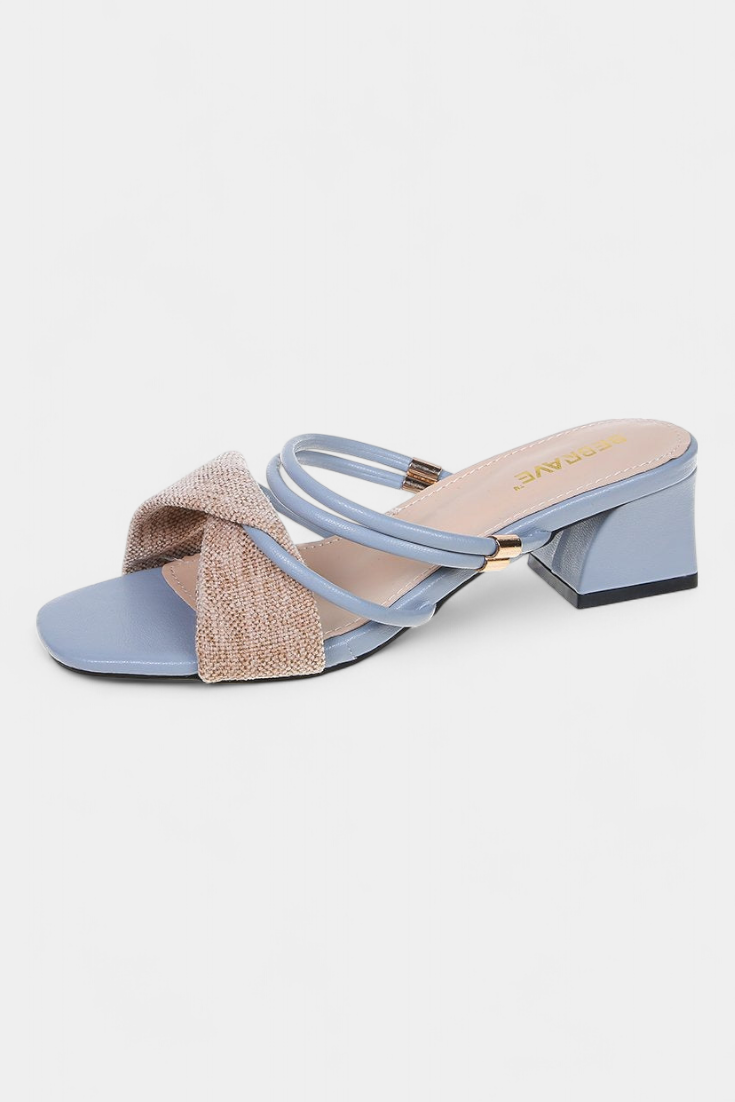 Cintia Sandales à Talons avec Fines Lanières de Style Minimaliste