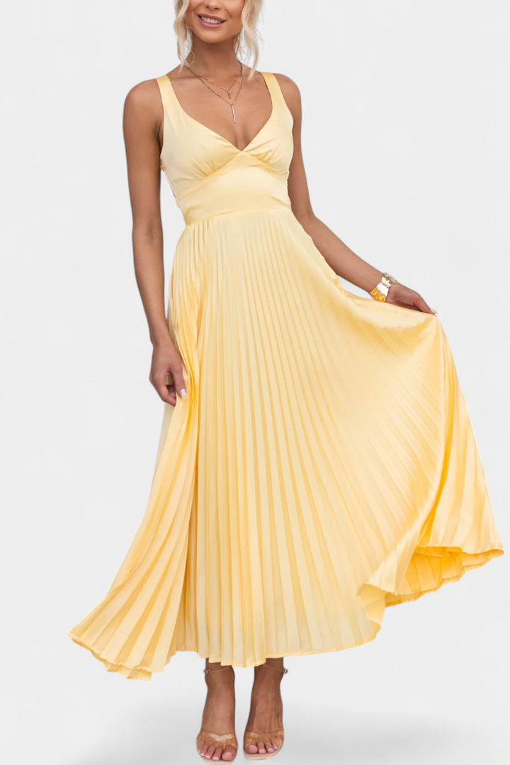 Robe Plissée Arlena à Bretelles avec Dos Croisé