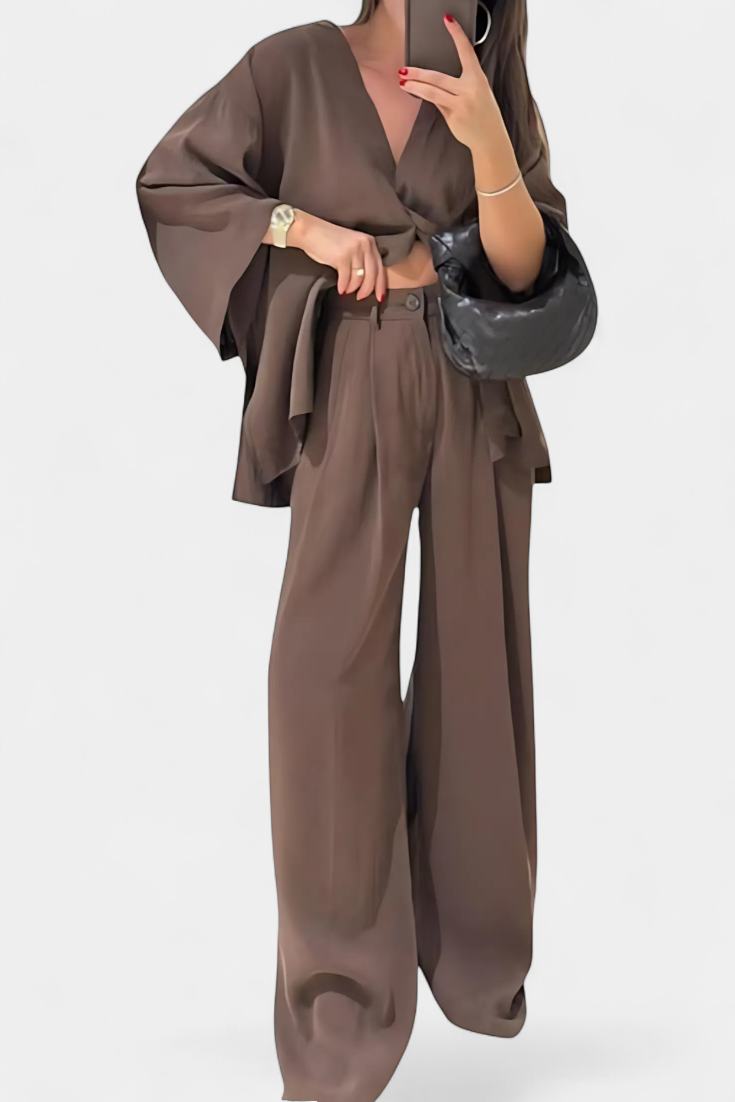 Eli Ensemble Oversize de Top à Col en V et Pantalon Droit