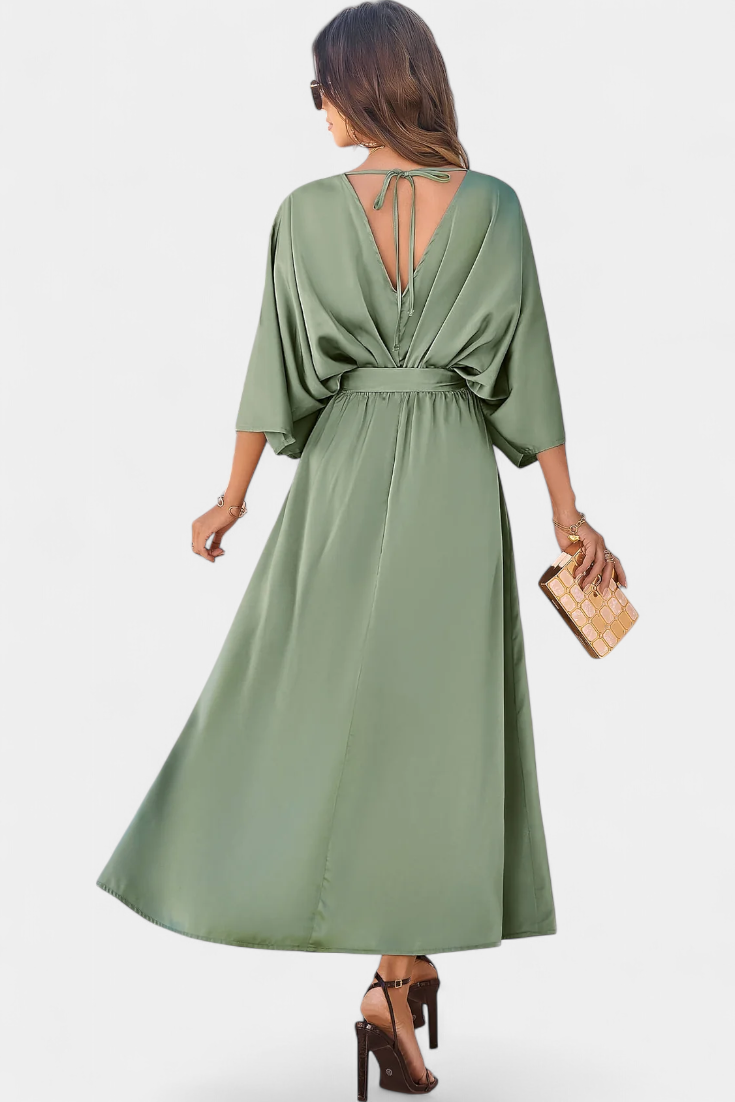 Robe Élégante Milly avec Nœud et Fente
