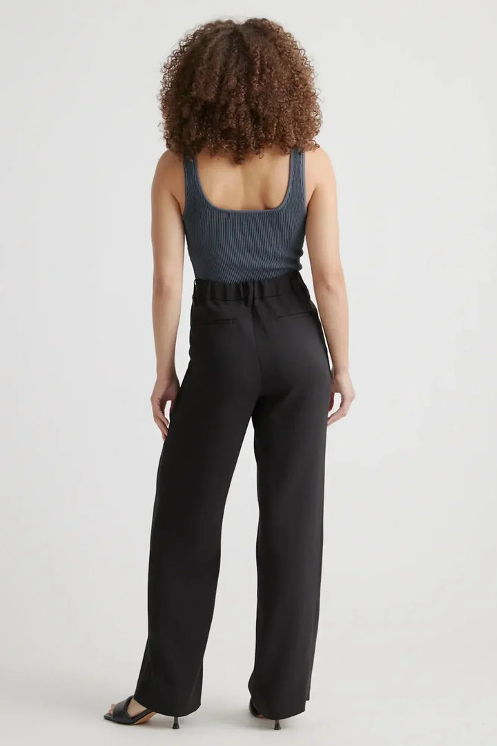 Tinashe Pantalons Tailleur à Jambe Large